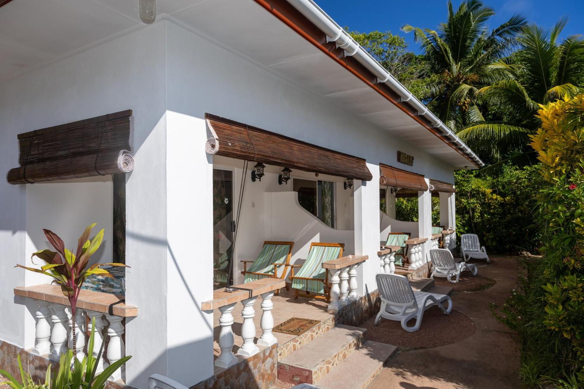 Pension Hibiscus La Digue Exterior photo