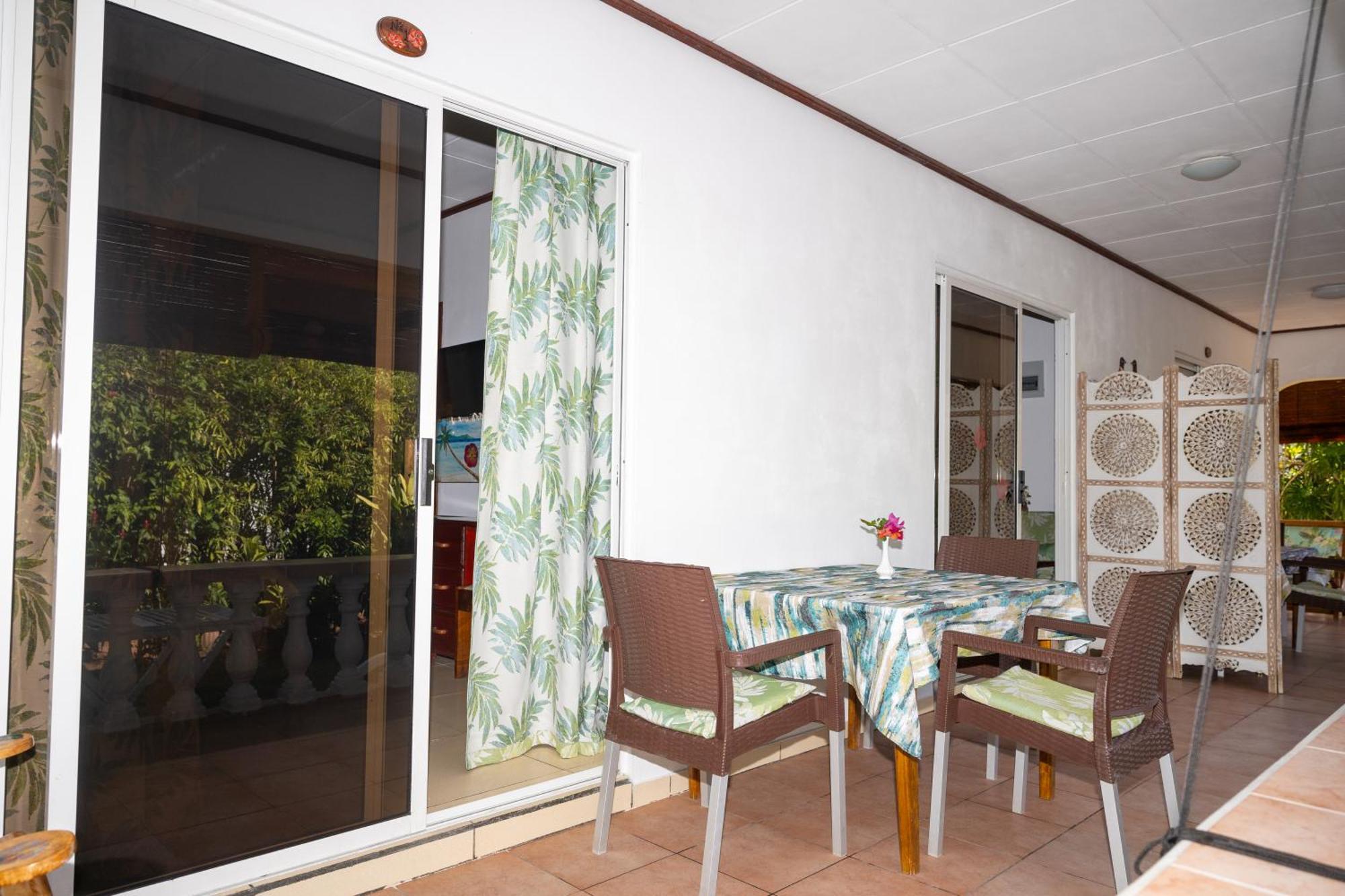 Pension Hibiscus La Digue Exterior photo