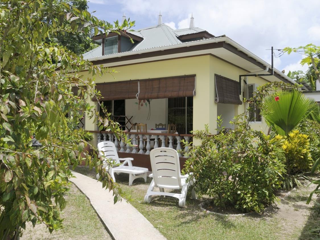 Pension Hibiscus La Digue Exterior photo