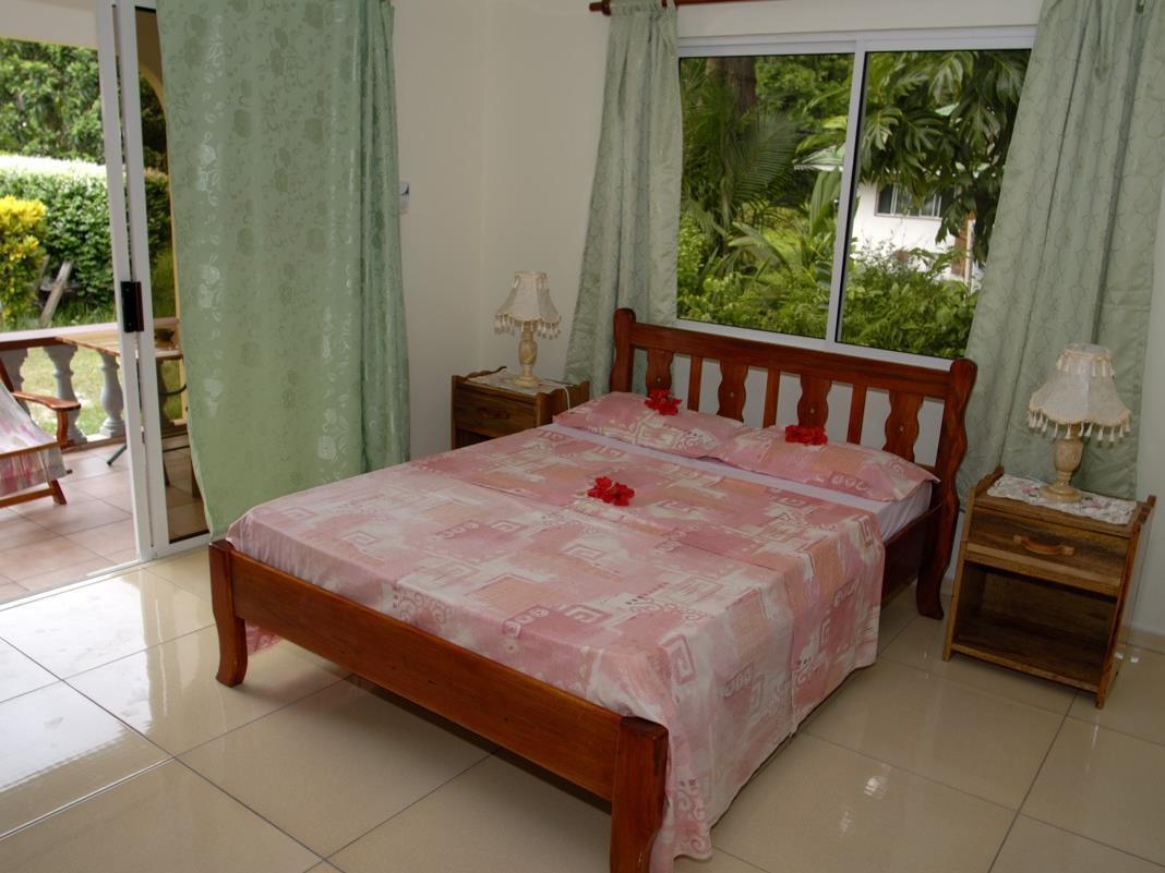 Pension Hibiscus La Digue Exterior photo